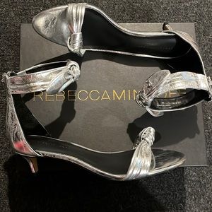 NIB REBECCA MINKOFF KALEY KITTEN HEEL